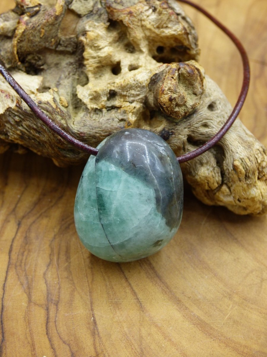 Smaragd / Emerald ~ Edelstein Kette ~HIPPIE ~GOA ~Boho ~Ethno ~Nature ~Heilstein - Art of Nature Berlin