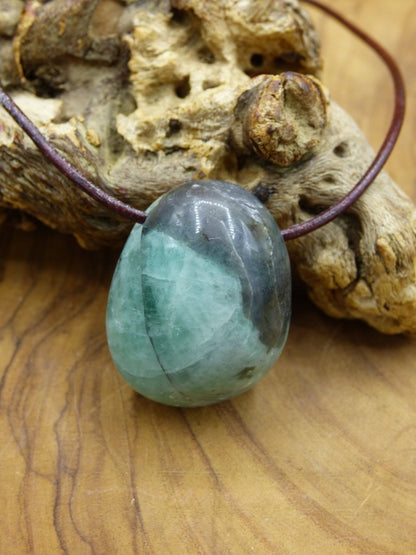 Smaragd / Emerald ~ Edelstein Kette ~HIPPIE ~GOA ~Boho ~Ethno ~Nature ~Heilstein - Art of Nature Berlin