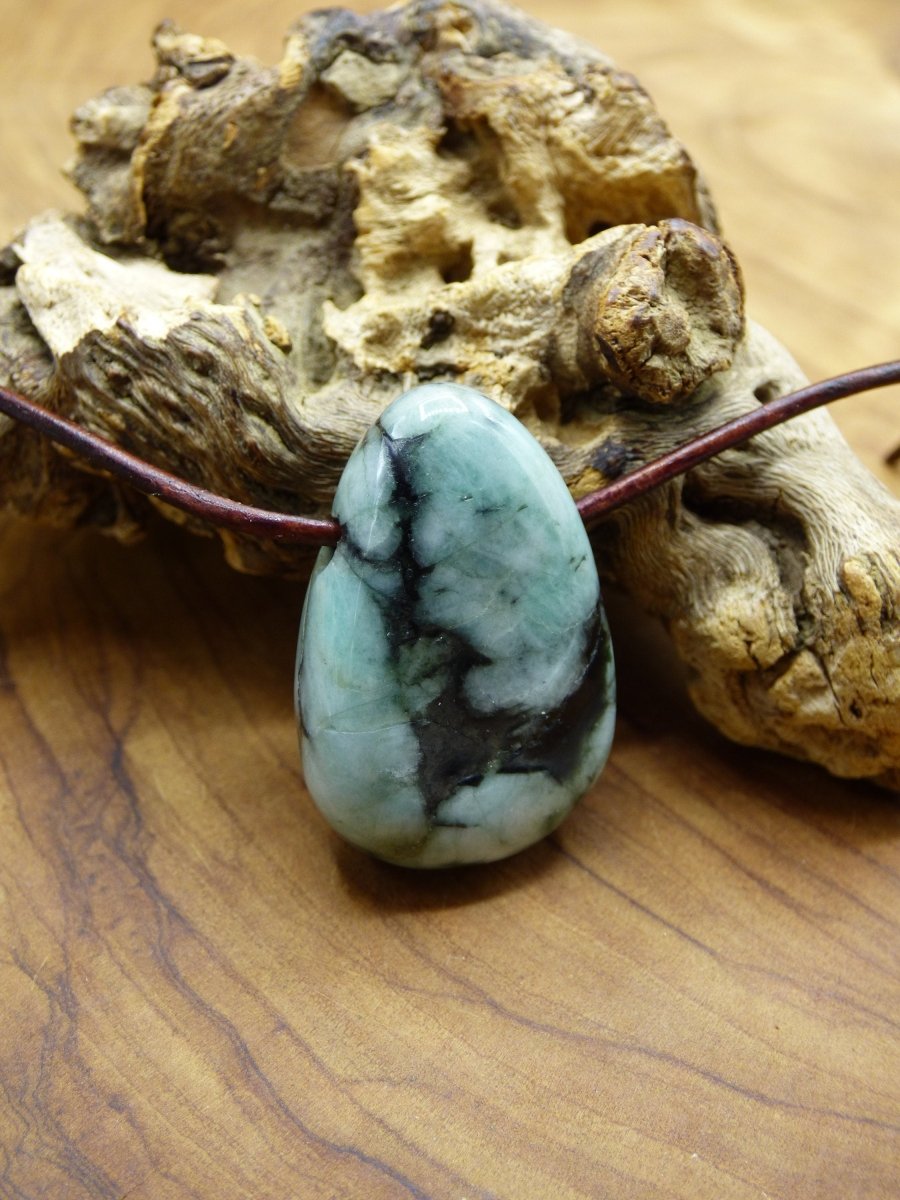 Smaragd / Emerald ~ Edelstein Kette ~HIPPIE ~GOA ~Boho ~Ethno ~Nature ~Heilstein - Art of Nature Berlin