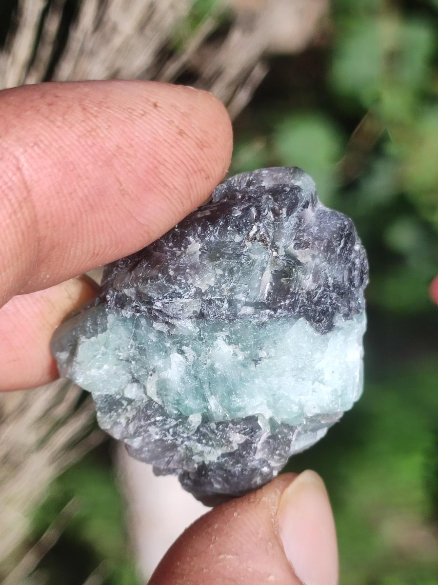 Smaragd / Emerald roh Sammler Stufe Rarität Edelstein Deko Kristall Heilstein Mineral Kollektion Energie Natur Meditation HIPPIE Brasilien - Art of Nature Berlin