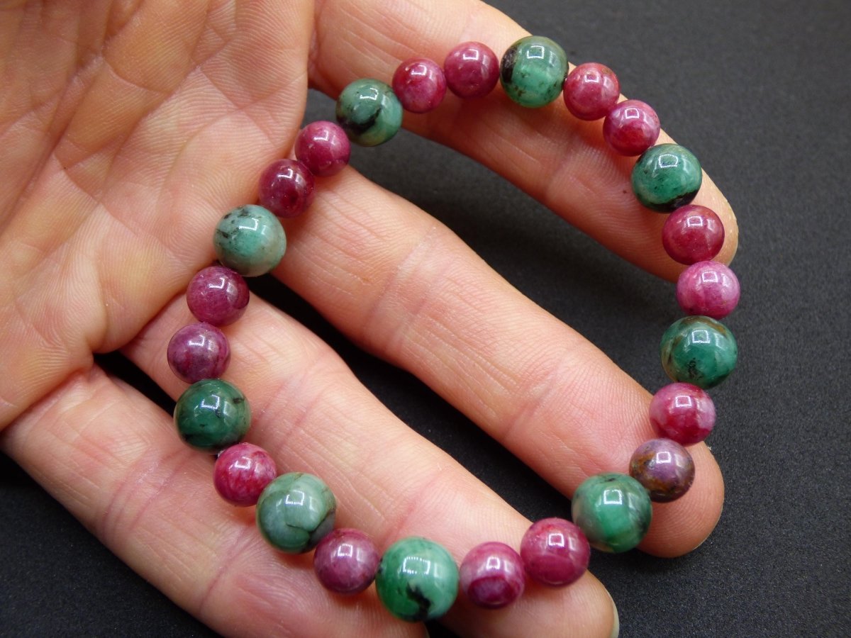 Smaragd & Rubin - Edelstein Armband grün rot Hippie Boho Natur Heilstein Geschenk Weihnachten Er Sie Mann Frau Freund Rarität Energie Kraft - Art of Nature Berlin