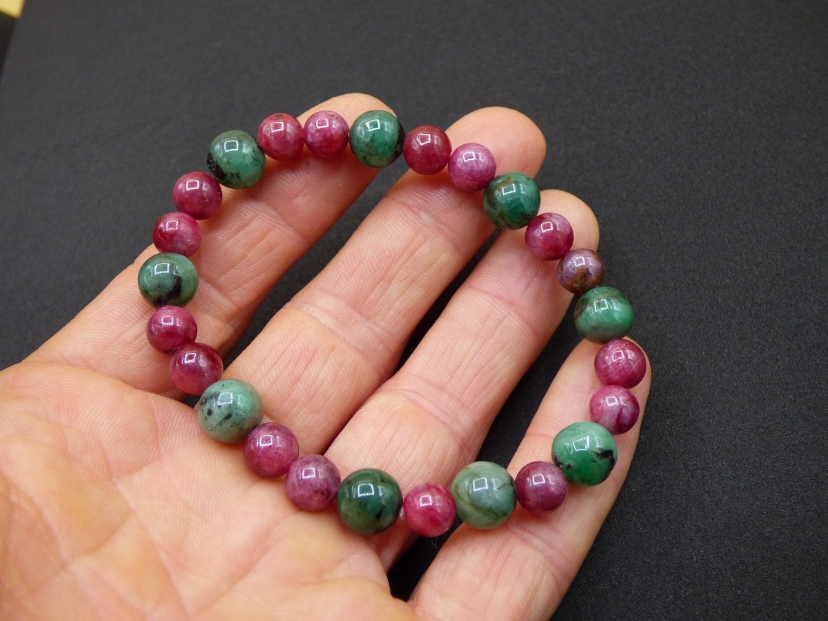 Smaragd & Rubin - Edelstein Armband grün rot Hippie Boho Natur Heilstein Geschenk Weihnachten Er Sie Mann Frau Freund Rarität Energie Kraft - Art of Nature Berlin