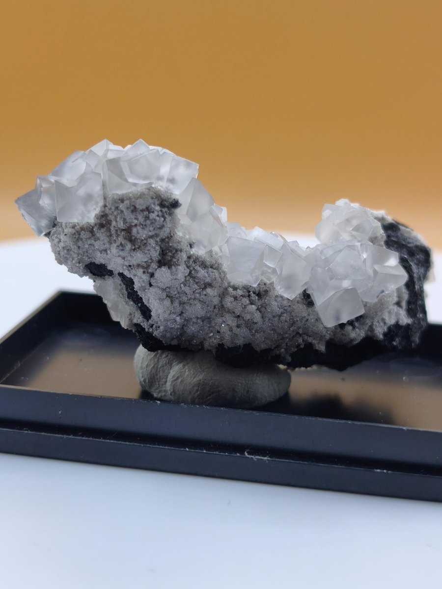 Smithsonit mit Willemit Tsumeb Namibia Historische Mineralstufe vor 1972 Ex Ilse Baer Sammlung Seltenes Sammler Mineral Kristall Stufe - Art of Nature Berlin