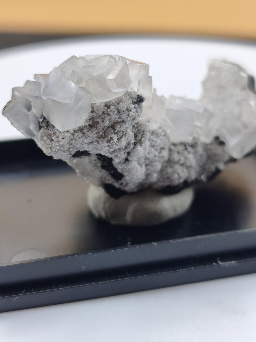 Smithsonit mit Willemit Tsumeb Namibia Historische Mineralstufe vor 1972 Ex Ilse Baer Sammlung Seltenes Sammler Mineral Kristall Stufe - Art of Nature Berlin