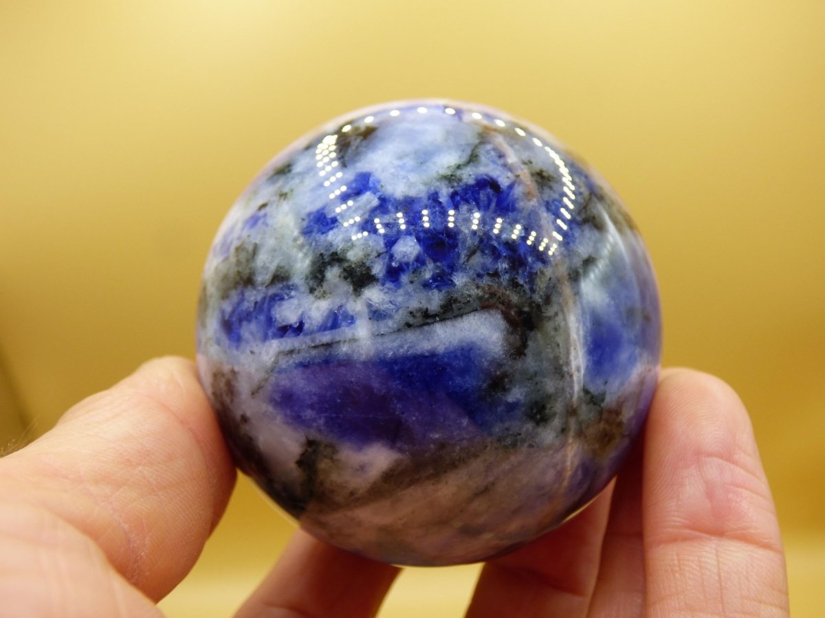 Sodalith - Edelstein Kugel Deko Sphere Massage Kristall Spielkugel Meditation Heilstein Frau Mann Geschenk Er Sie Haus Energie Traum Wohnen - Art of Nature Berlin