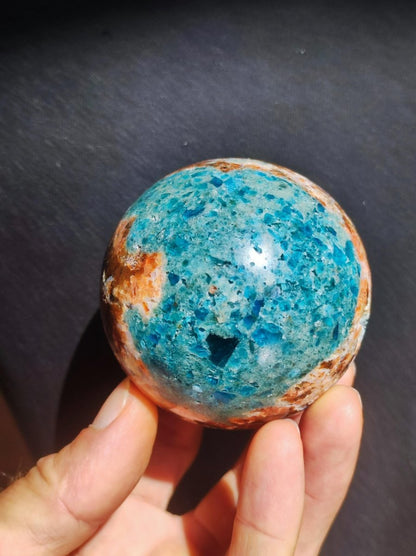 Sonnenstein + Apatit - Edelstein Kugel Deko Kristall Sphere Spielkugel Meditation HIPPIE GOA Ethno Heilstein Natur Geschenk Er Sie Mann Frau - Art of Nature Berlin