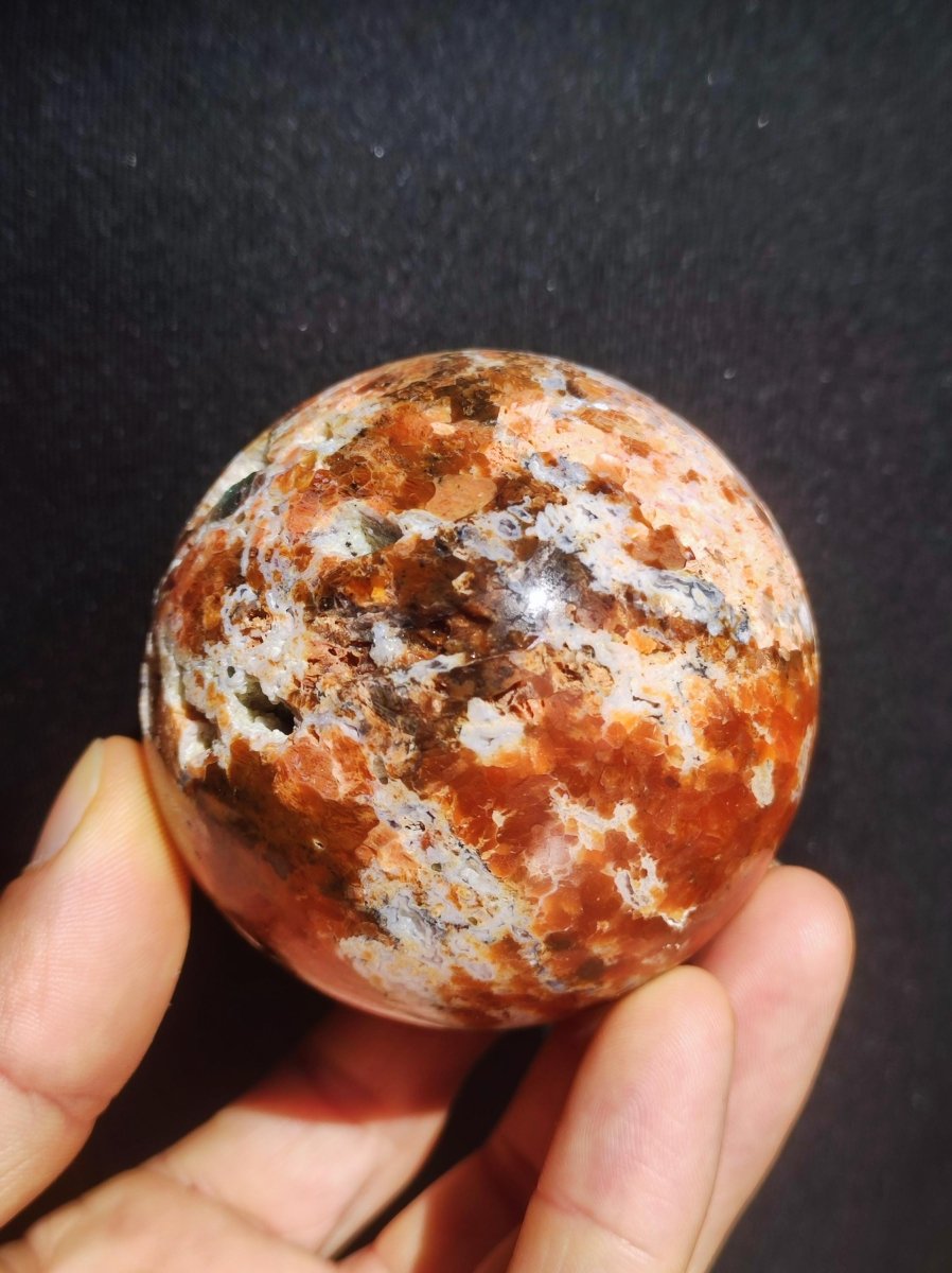 Sonnenstein + Apatit - Edelstein Kugel Deko Kristall Sphere Spielkugel Meditation HIPPIE GOA Ethno Heilstein Natur Geschenk Er Sie Mann Frau - Art of Nature Berlin