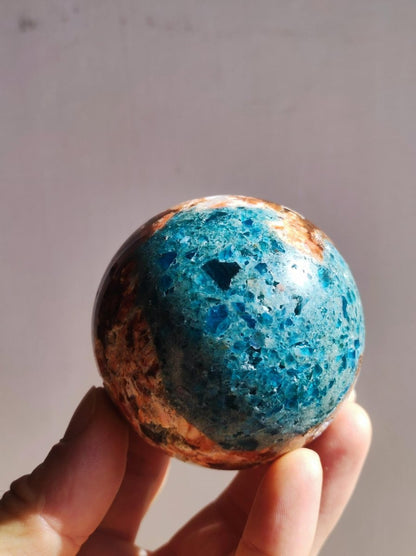 Sonnenstein + Apatit - Edelstein Kugel Deko Kristall Sphere Spielkugel Meditation HIPPIE GOA Ethno Heilstein Natur Geschenk Er Sie Mann Frau - Art of Nature Berlin