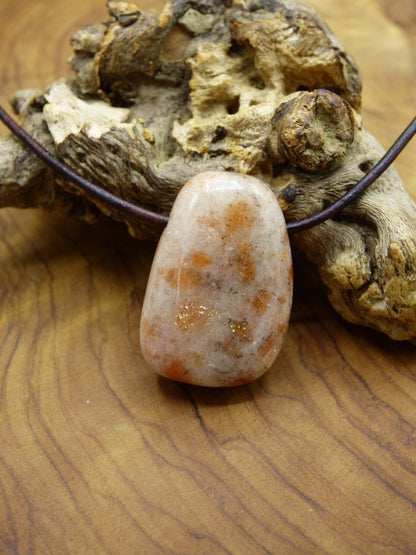 Sonnenstein Sunstone Edelstein Kette ~ Hippie ~ Goa ~ Boho ~ Ethno ~ Nature ~ Heilstein ~Healing Stone - Art of Nature Berlin