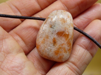 Sonnenstein Sunstone Edelstein Kette ~ Hippie ~ Goa ~ Boho ~ Ethno ~ Nature ~ Heilstein ~Healing Stone - Art of Nature Berlin