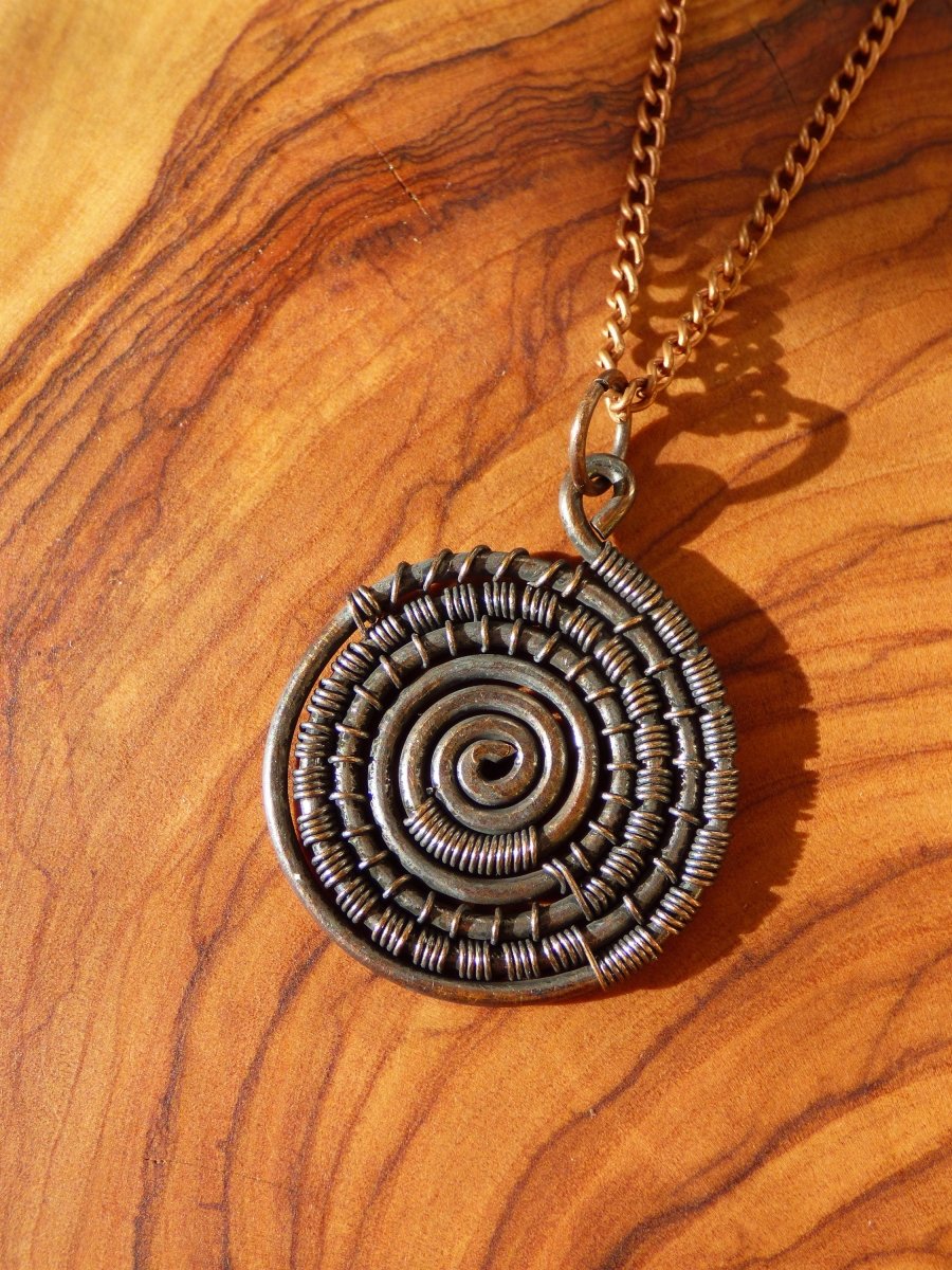 Spirale ~ Anhänger aus Kupfer *~Wire~* ~ Kette ~HIPPIE ~GOA ~Boho ~Ethno ~Nature ~Energy ~Chakra ~Geometrie - Art of Nature Berlin