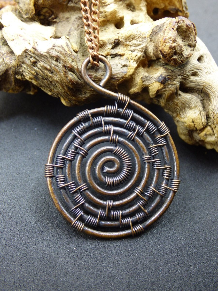 Spirale ~ Anhänger aus Kupfer *~Wire~* ~ Kette ~HIPPIE ~GOA ~Boho ~Ethno ~Nature ~Energy ~Chakra ~Geometrie - Art of Nature Berlin