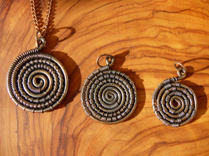 Spirale ~ Anhänger aus Kupfer *~Wire~* ~ Kette ~HIPPIE ~GOA ~Boho ~Ethno ~Nature ~Energy ~Chakra ~Geometrie - Art of Nature Berlin