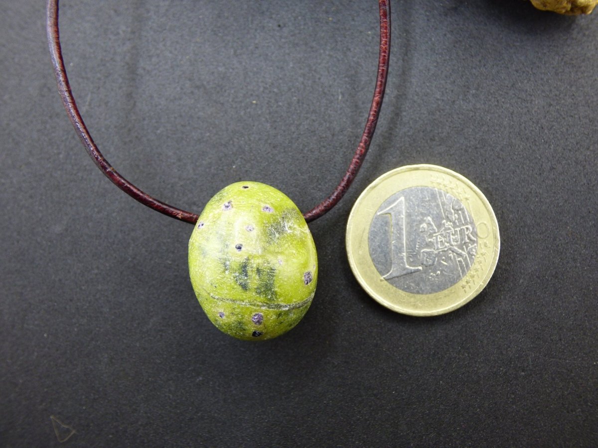 Stichtit in Serpentin~ Edelstein Kette ~HIPPIE ~GOA ~Boho ~Ethno ~Nature ~Heilstein - Art of Nature Berlin