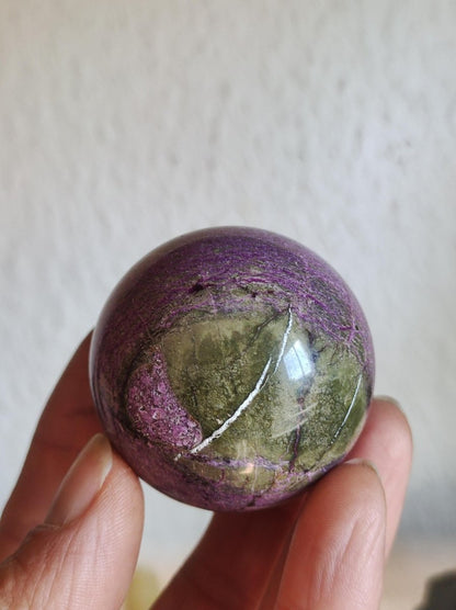 Stichtite AAA - Edelstein Kugel Natur Heilstein Deko Sphere Kristall Geschenk Er Sie Haus Einweihung Wohnung Energie Kraft Meditation - Art of Nature Berlin