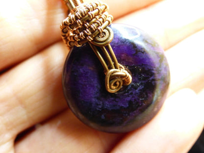 Sugilite Sugilith Donut *~ Wire ~* lila Edelstein Kette mit Kupferdraht ~HIPPIE ~GOA ~Boho ~Ethno ~Nature ~Heilstein ~Energy Chakra ~Spirale - Art of Nature Berlin