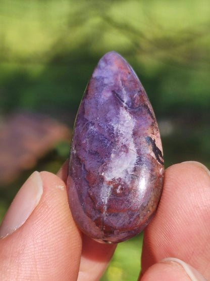 Sugilith A - 100% Natürlich Sugilite Cabochon Sammler Mineral lila hochwertig edel Geldanlage Investition Heilstein Rarität Unikat Therapie - Art of Nature Berlin