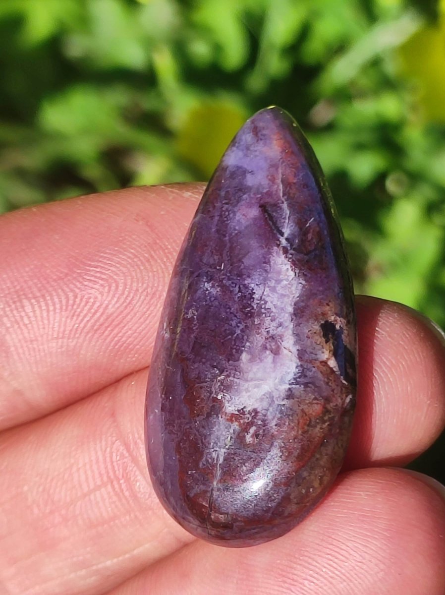 Sugilith A - 100% Natürlich Sugilite Cabochon Sammler Mineral lila hochwertig edel Geldanlage Investition Heilstein Rarität Unikat Therapie - Art of Nature Berlin