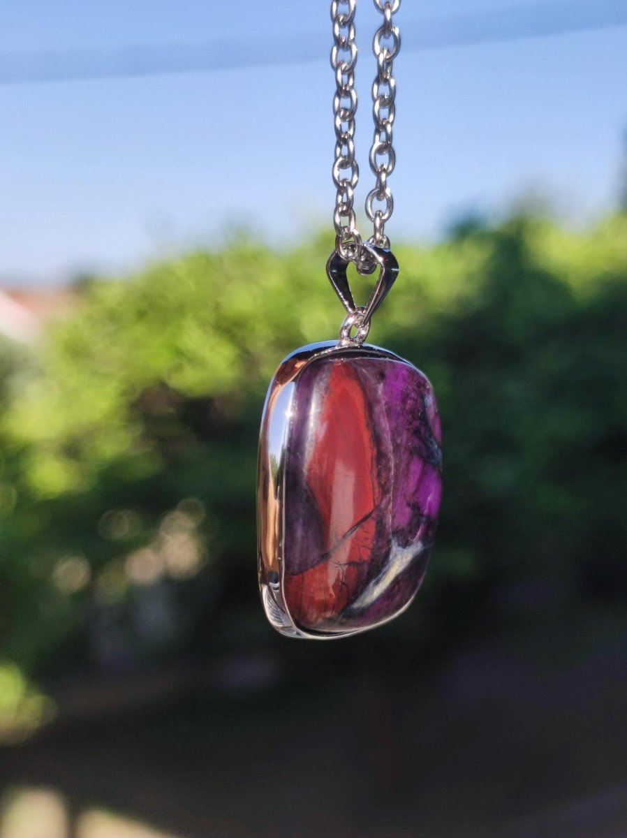 Sugilith + Bustamit & Richterit - inkl. 925 Silber Fassung lila Edelstein Kette Natur Heilstein Seltene Rarität Mann Frau Er Sie Geschenk - Art of Nature Berlin
