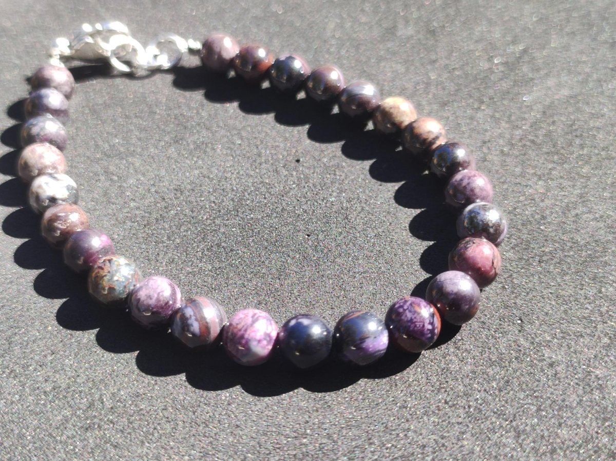 Sugilith Bustamit Richterit Sugilite Edelstein Armband Perlen Heilstein Energie Natur Echt Rarität Selten Schmuck Frau Mann Er Sie Mutter - Art of Nature Berlin