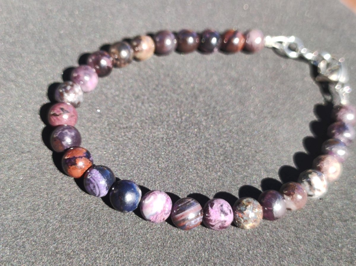 Sugilith Bustamit Richterit Sugilite Edelstein Armband Perlen Heilstein Energie Natur Echt Rarität Selten Schmuck Frau Mann Er Sie Mutter - Art of Nature Berlin