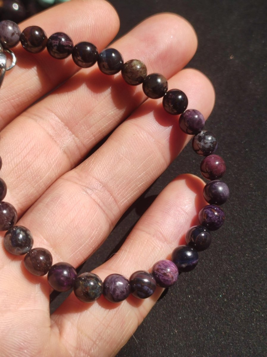 Sugilith Bustamit Richterit Sugilite Edelstein Armband Perlen Heilstein Energie Natur Echt Rarität Selten Schmuck Frau Mann Er Sie Mutter - Art of Nature Berlin