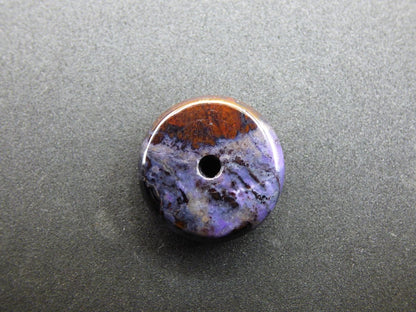 Sugilith Bustamit Schutz Donut Edelstein Kristall Heilstein Rarität Selten Sammler lila blau Anhänger Geschenk Frau Er Sie Halschakra - Art of Nature Berlin