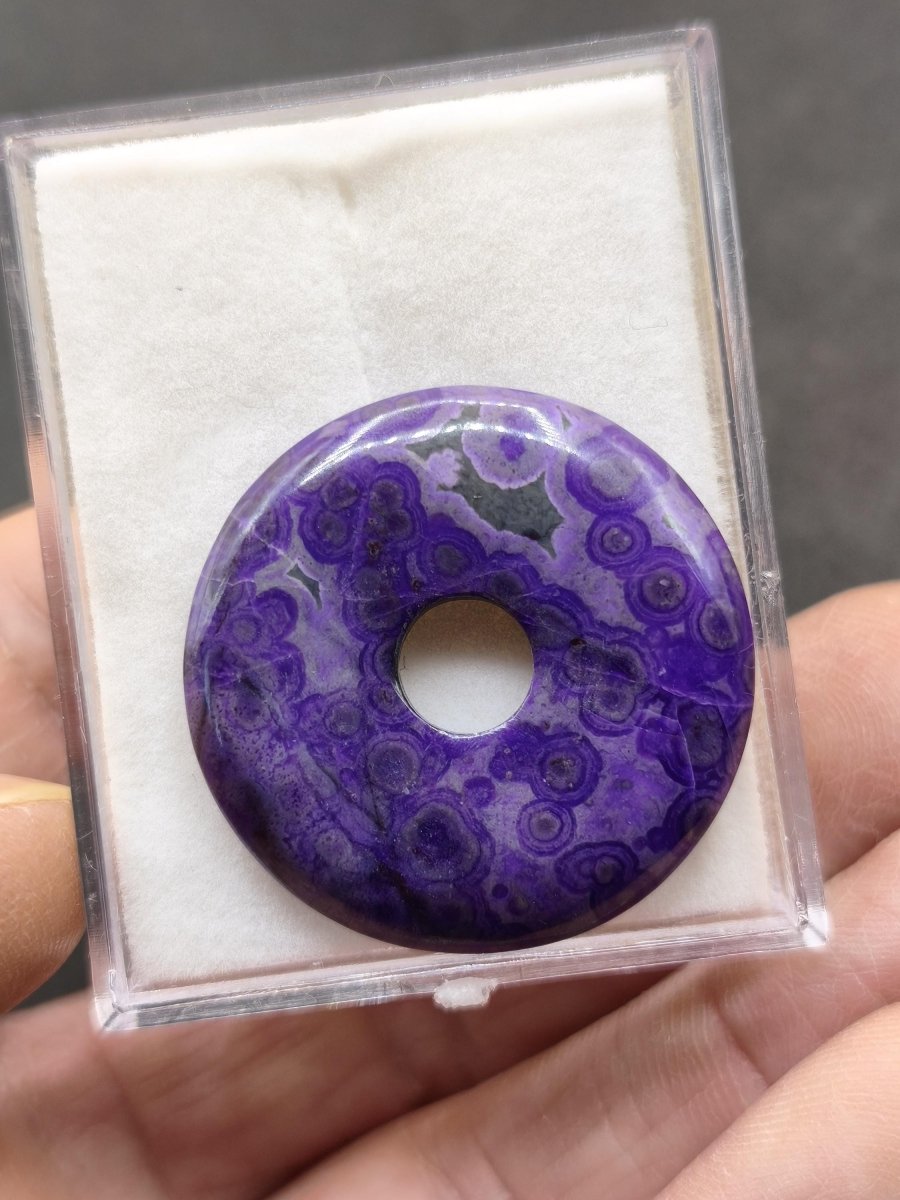 Sugilith Edelstein Kette 925 Sterling Silber Mineral Sammler Natur Heilstein Rarität Sugilite Energie AAA Meditation Selten Schutz Donut - Art of Nature Berlin