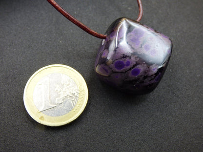 Sugilith Edelstein Kette selten Rarität Ethno Nature Heilstein Geschenk Weihnachten Er Sie Mann Frau Sammler lila Sugilite Wertanlage - Art of Nature Berlin