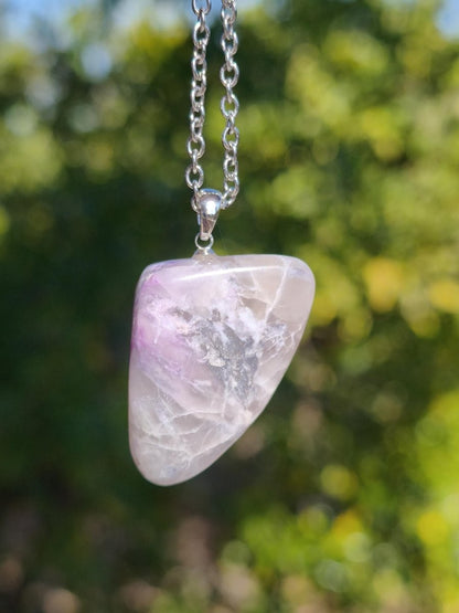 Sugilith Quarz Kette inkl. 925 Silberöse lila Edelstein Unikat Ethno Natur Heilstein Rarität Selten Flash Wow Sammler Investition Edel - Art of Nature Berlin
