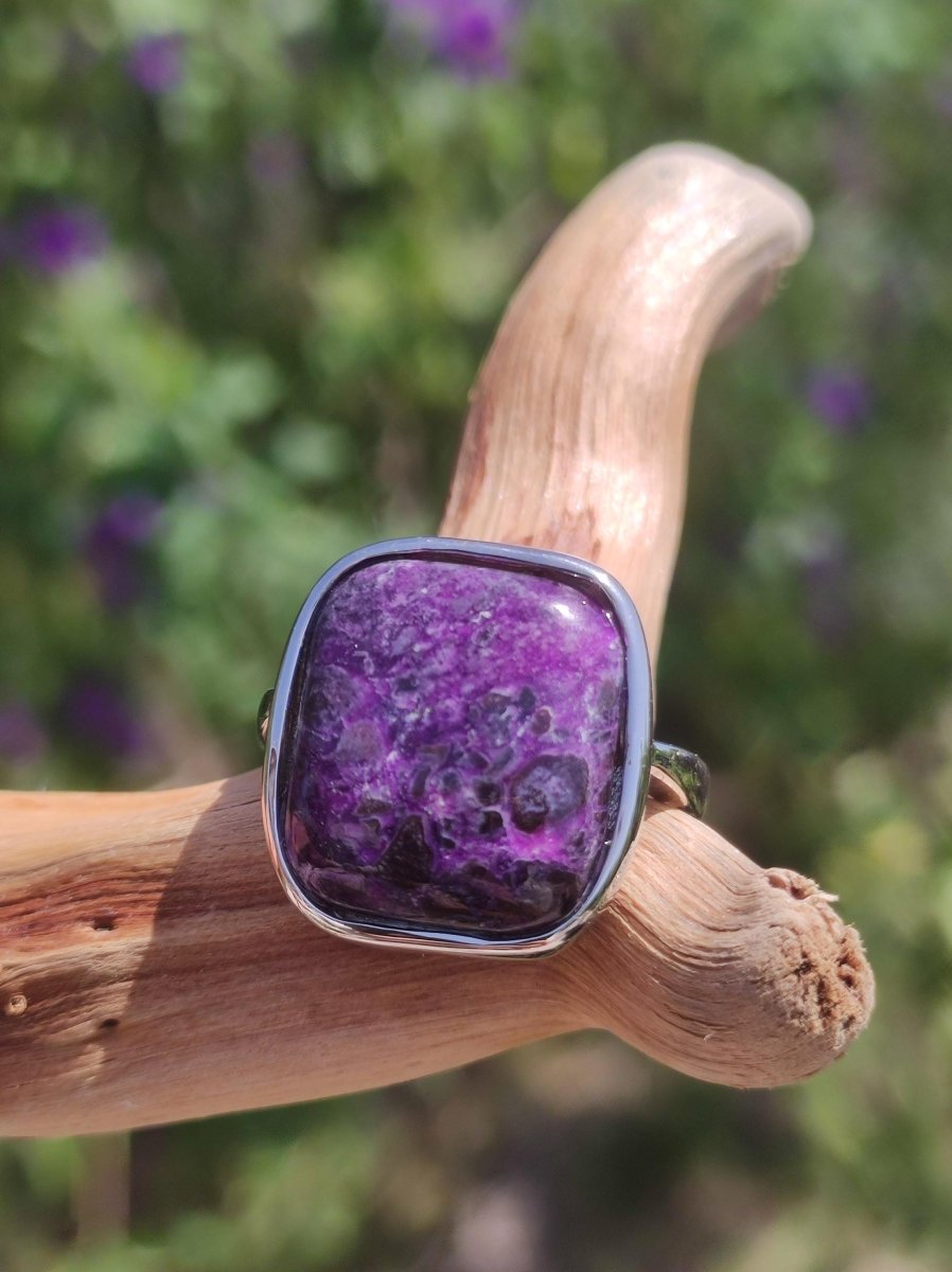 Sugilith Ring - 925 Sterling Silber - Edelstein lila Heilstein Natur Cabochon Frau Geschenk Sie Muttertag Oma Weihnachten Kristall Selten - Art of Nature Berlin