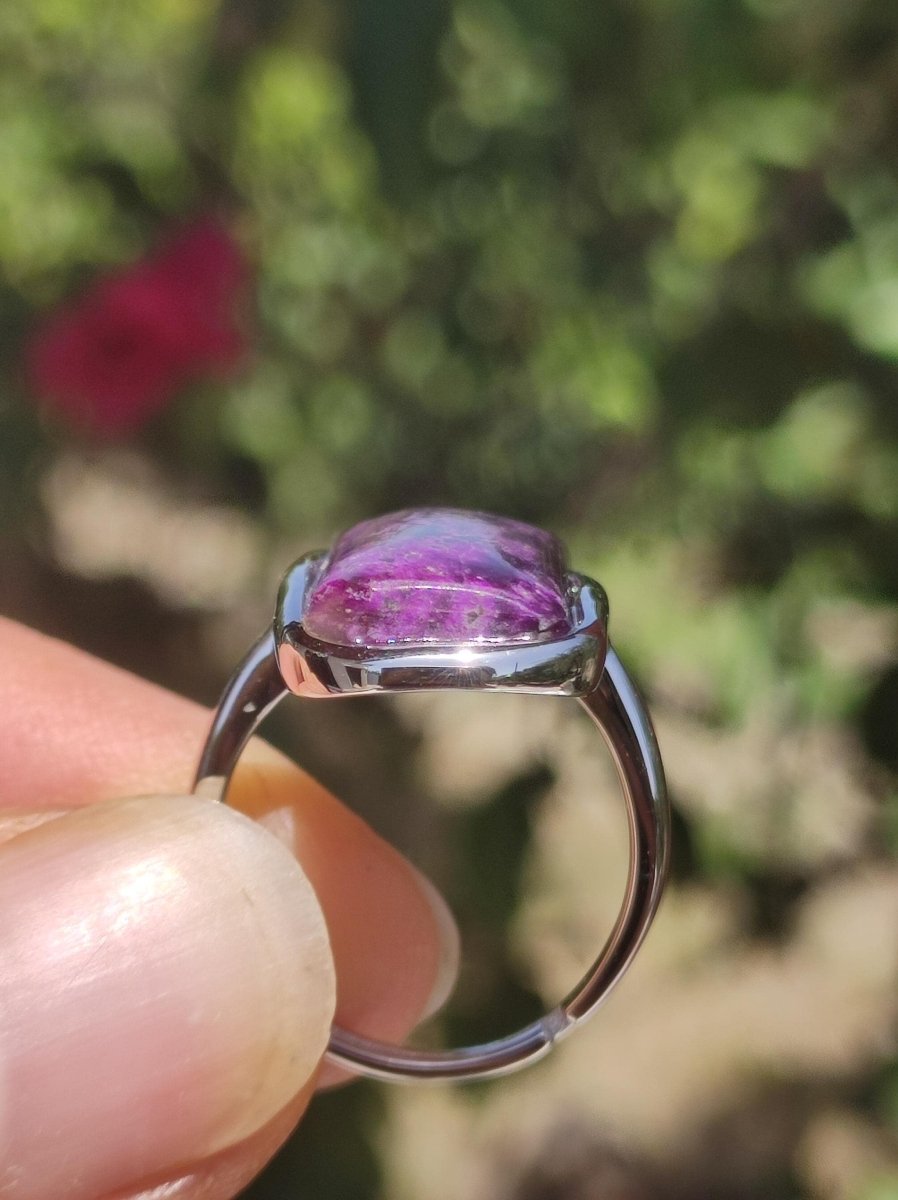 Sugilith Ring - 925 Sterling Silber - Edelstein lila Heilstein Natur Cabochon Frau Geschenk Sie Muttertag Oma Weihnachten Kristall Selten - Art of Nature Berlin
