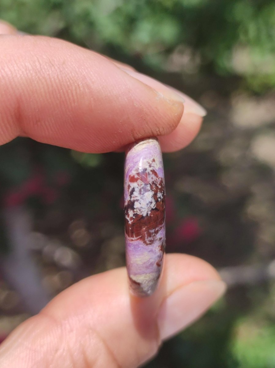 Sugilith - Sammler Deko Heilstein lila Handschmeichler Rarität Meditation Energie Edelstein Kristall Investition Wertanlage Natürlich Unikat - Art of Nature Berlin