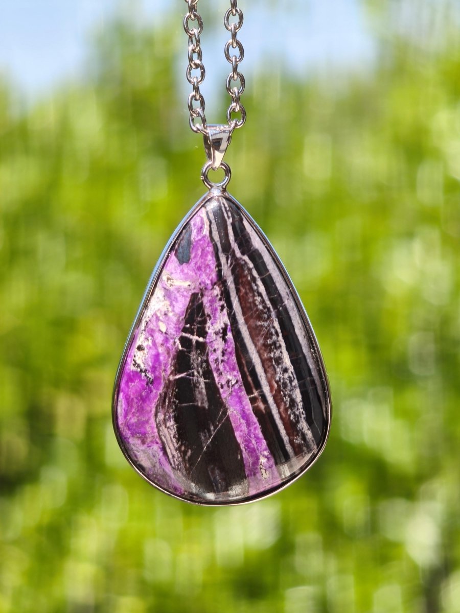Sugilith / Sugilite AAA 925 Silber Fassung lila Edelstein Kette Natur Heilstein Energie Rarität Mann Frau Er Sie Geschenk Edel hochwertig - Art of Nature Berlin