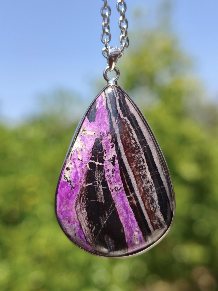 Sugilith / Sugilite AAA 925 Silber Fassung lila Edelstein Kette Natur Heilstein Energie Rarität Mann Frau Er Sie Geschenk Edel hochwertig - Art of Nature Berlin