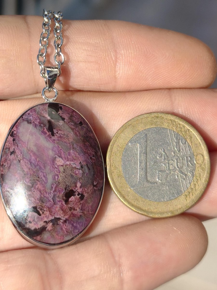 Sugilith / Sugilite inkl. 925 Silber Fassung lila Edelstein Kette Natur Heilstein Energie Rarität Mann Frau Er Sie Geschenk Edel hohwertig - Art of Nature Berlin