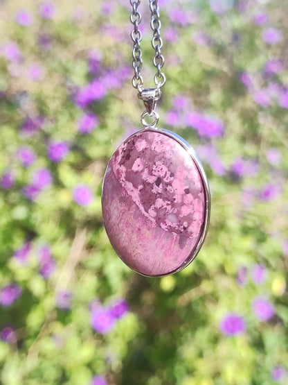 Sugilith / Sugilite inkl. 925 Silber Fassung lila Edelstein Kette Natur Heilstein Energie Rarität Mann Frau Er Sie Geschenk Edel hohwertig - Art of Nature Berlin