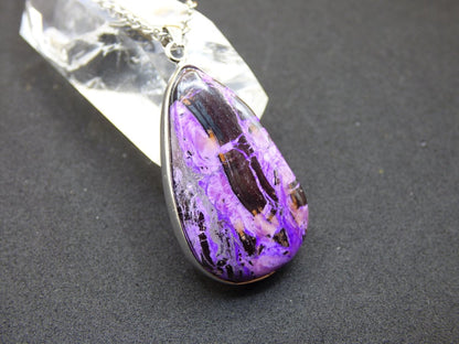 Sugilith / Sugilite inkl. 925 Silber Fassung lila Edelstein Kette Natur Heilstein Energie Rarität Mann Frau Er Sie Geschenk Edel hochwertig - Art of Nature Berlin