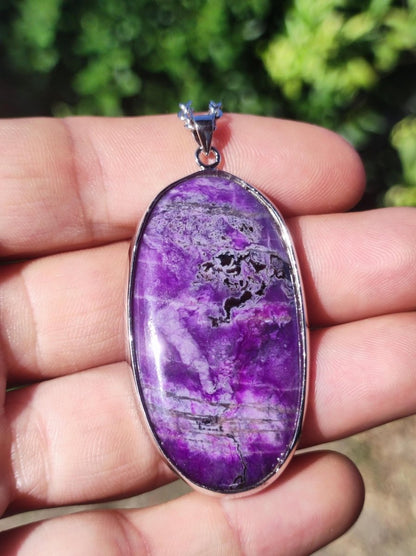 Sugilith / Sugilite inkl. 925 Silber Fassung lila Edelstein Kette Natur Heilstein Energie Rarität Mann Frau Er Sie Geschenk Edel hochwertig - Art of Nature Berlin