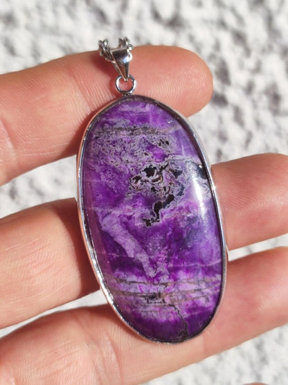Sugilith / Sugilite inkl. 925 Silber Fassung lila Edelstein Kette Natur Heilstein Energie Rarität Mann Frau Er Sie Geschenk Edel hochwertig - Art of Nature Berlin