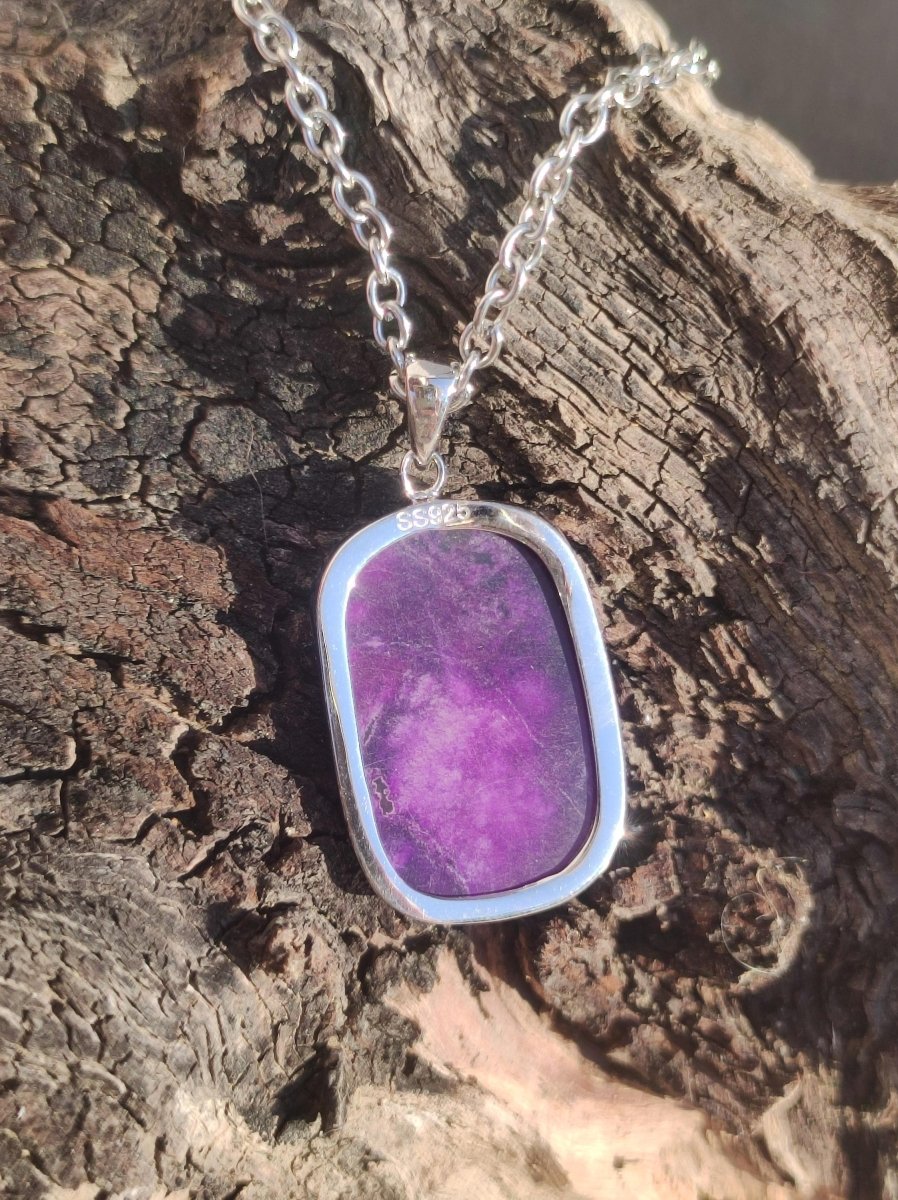 Sugilith / Sugilite inkl. 925 Silber Fassung lila Edelstein Kette Natur Heilstein Energie Rarität Mann Frau Er Sie Geschenk Edel hohwertig - Art of Nature Berlin