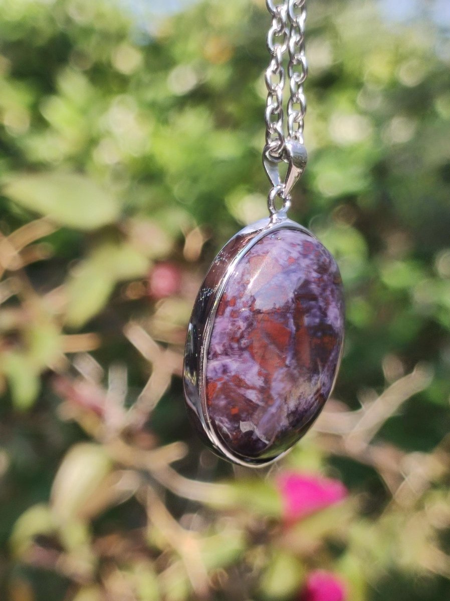 Sugilith / Sugilite inkl. 925 Silber Fassung lila Edelstein Kette Natur Heilstein Energie Rarität Mann Frau Er Sie Geschenk Edel hohwertig - Art of Nature Berlin