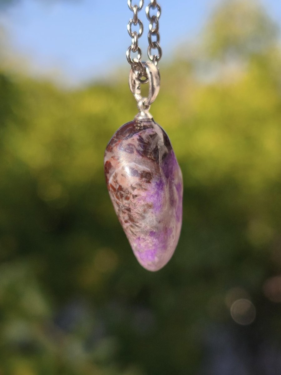 Sugilith / Sugilite Kette inkl. 925 Silberöse lila Edelstein Unikat Ethno Natur Heilstein Rarität Selten Flash Wow Sammler Investition Edel - Art of Nature Berlin