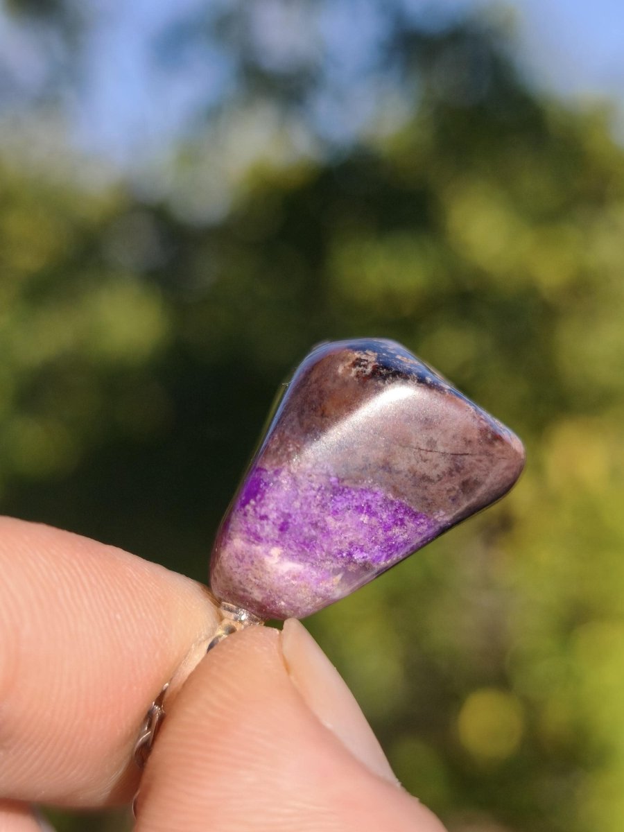 Sugilith / Sugilite Kette inkl. 925 Silberöse lila Edelstein Unikat Ethno Natur Heilstein Rarität Selten Flash Wow Sammler Investition Edel - Art of Nature Berlin