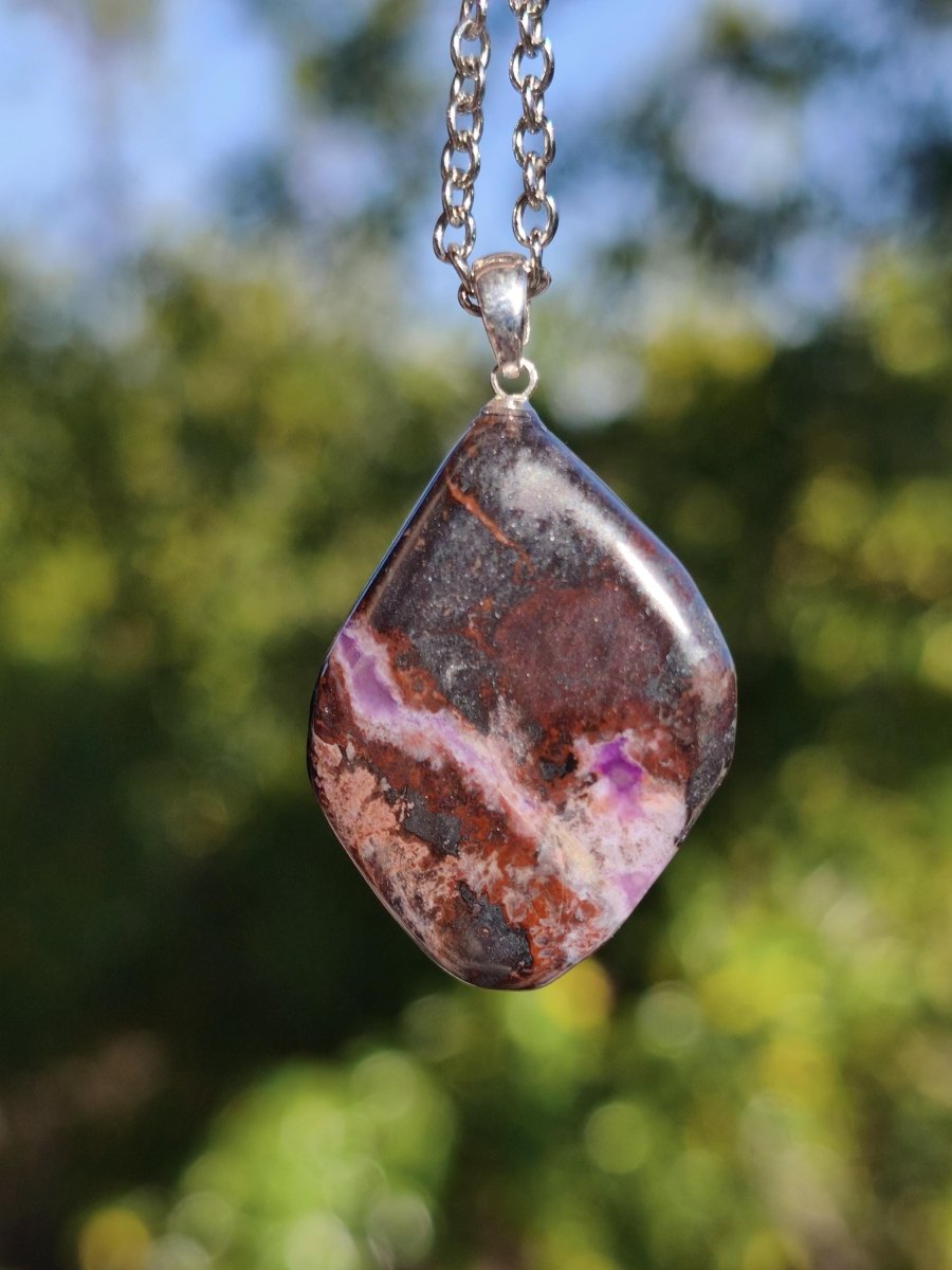 Sugilith / Sugilite Kette inkl. 925 Silberöse lila Edelstein Unikat Ethno Natur Heilstein Rarität Selten Flash Wow Sammler Investition Edel - Art of Nature Berlin