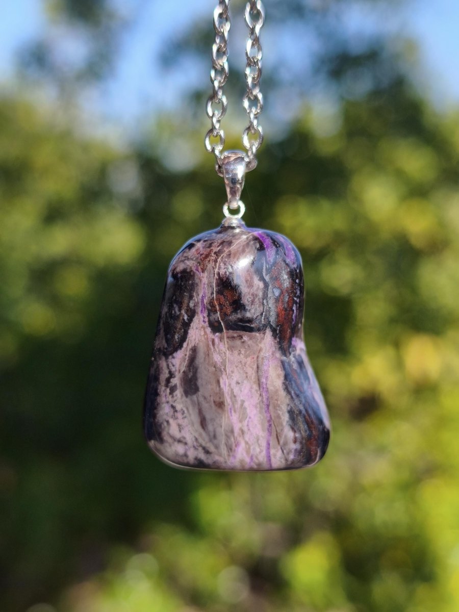 Sugilith / Sugilite Kette inkl. 925 Silberöse lila Edelstein Unikat Ethno Natur Heilstein Rarität Selten Flash Wow Sammler Investition Edel - Art of Nature Berlin