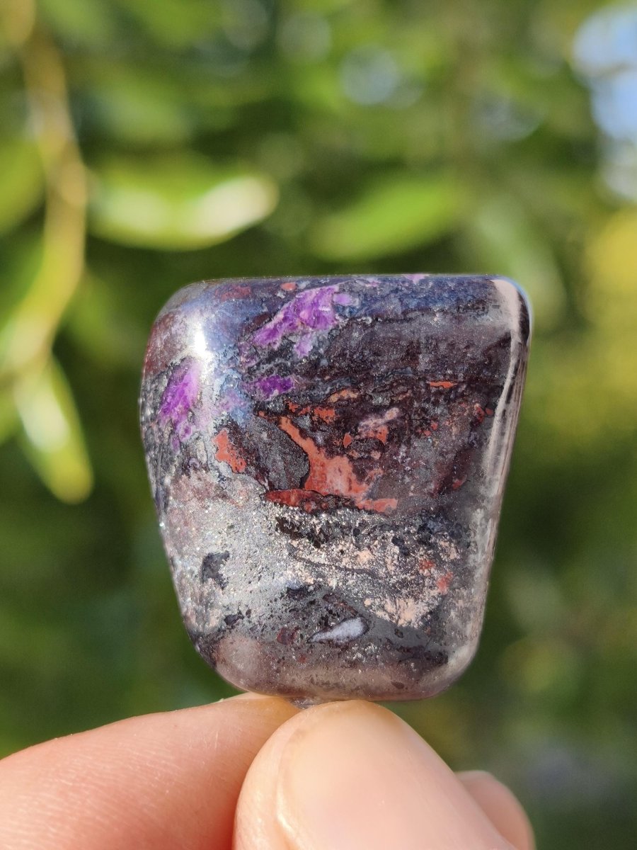 Sugilith / Sugilite Kette inkl. 925 Silberöse lila Edelstein Unikat Ethno Natur Heilstein Rarität Selten Flash Wow Sammler Investition Edel - Art of Nature Berlin