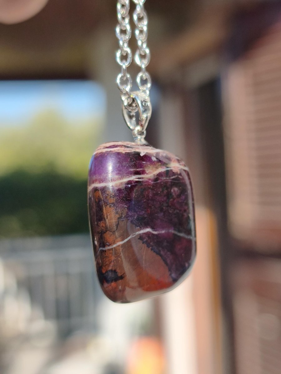 Sugilith / Sugilite Kette inkl. 925 Silberöse lila Edelstein Unikat Ethno Natur Heilstein Rarität Selten Flash Wow Sammler Investition Edel - Art of Nature Berlin