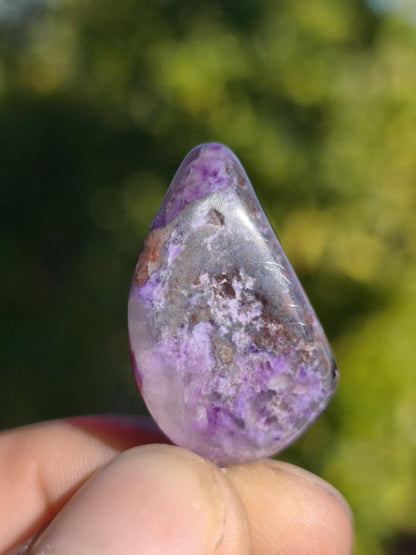 Sugilith / Sugilite Kette inkl. 925 Silberöse lila Edelstein Unikat Ethno Natur Heilstein Rarität Selten Flash Wow Sammler Investition Edel - Art of Nature Berlin