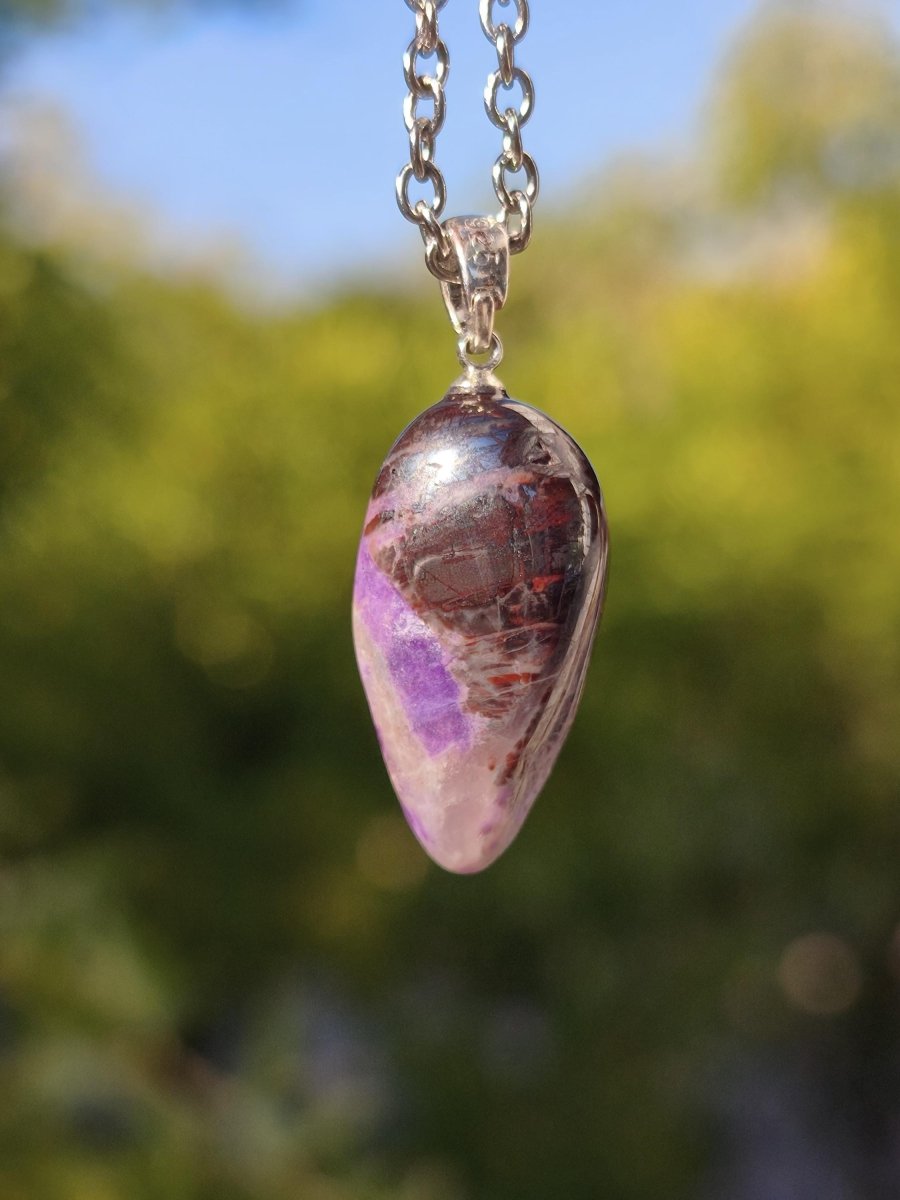 Sugilith / Sugilite Kette inkl. 925 Silberöse lila Edelstein Unikat Ethno Natur Heilstein Rarität Selten Flash Wow Sammler Investition Edel - Art of Nature Berlin